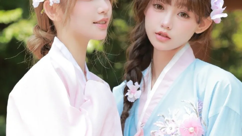 91视频在线、奶糖Baby-精品视频免费观看、小小绘精选：声音线索视频观察｜爆料视频播放预览封面
